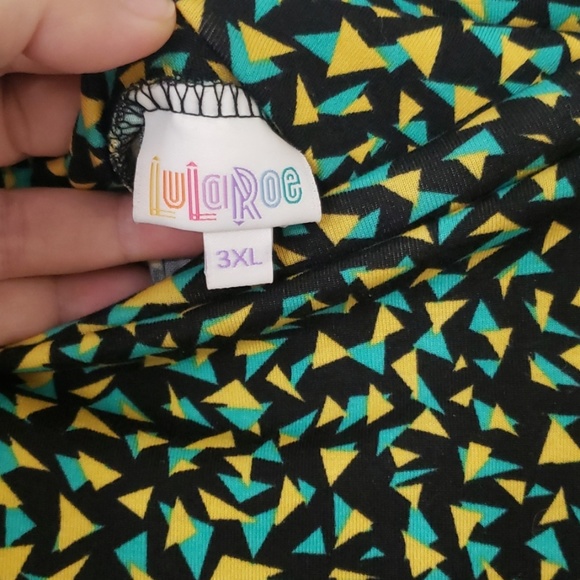 Maxi - Picture 3 of 3